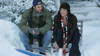Producer Gavin Polone Sues Warner Brothers Over the <i>Gilmore Girls </i>Netflix Reboot